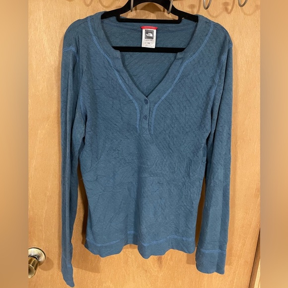 #155- THE NORTH FACE -Long Sleeve Henley 2 Button - Picture 1 of 4